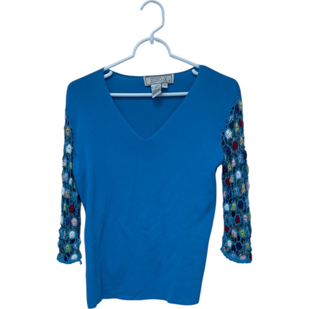 Euro X Pullover Knit Sweater Womens Size M Blue V Neck Crochet Trim 3/4 Sleeve